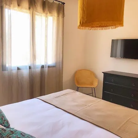 De Standing Et Vue Vecchio Villa